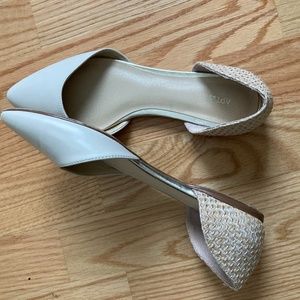 Apt. 9 Beige/Tan Pointed Toe Flats
